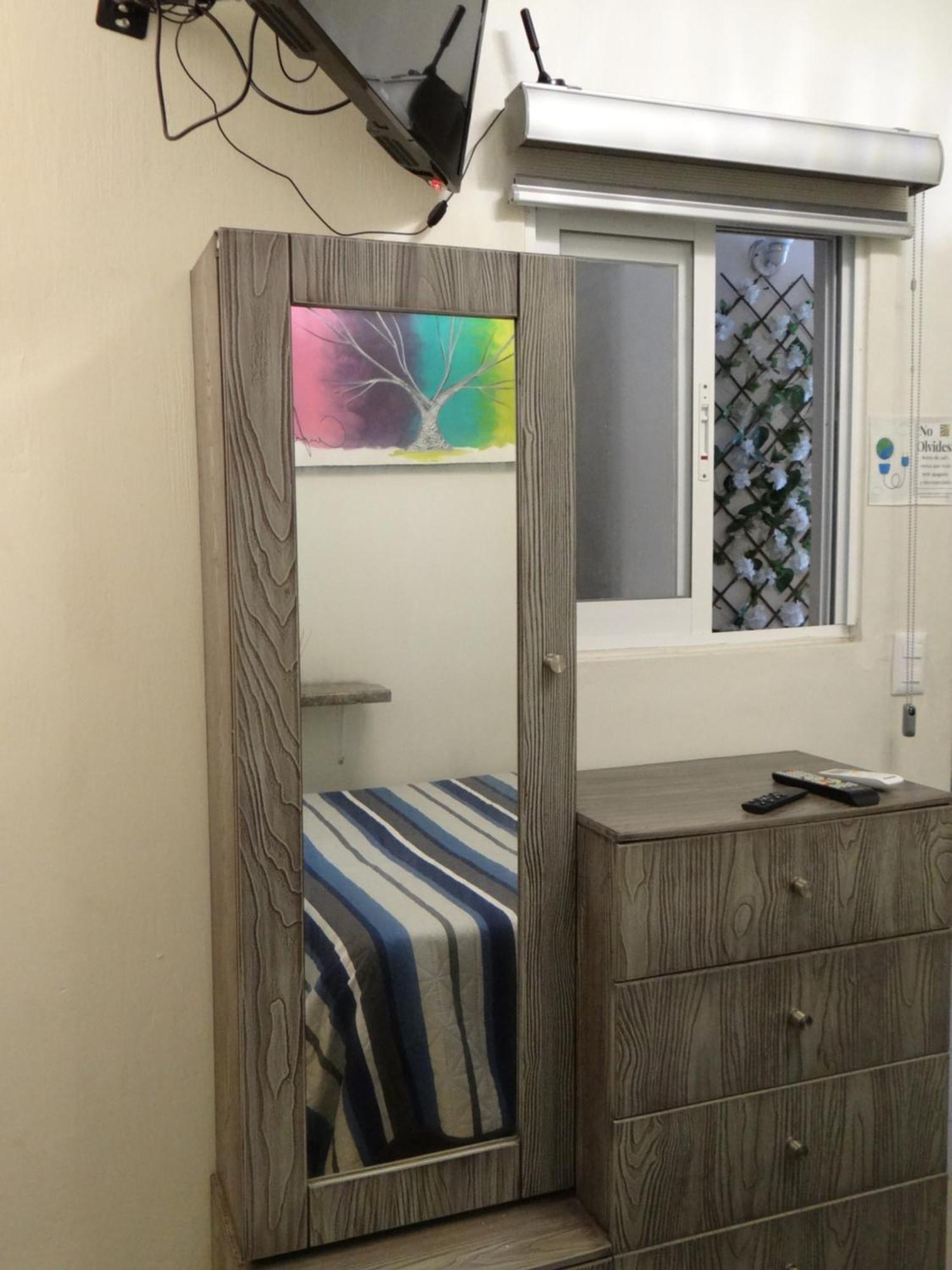 Hostal Vitta Guadalajara Buitenkant foto