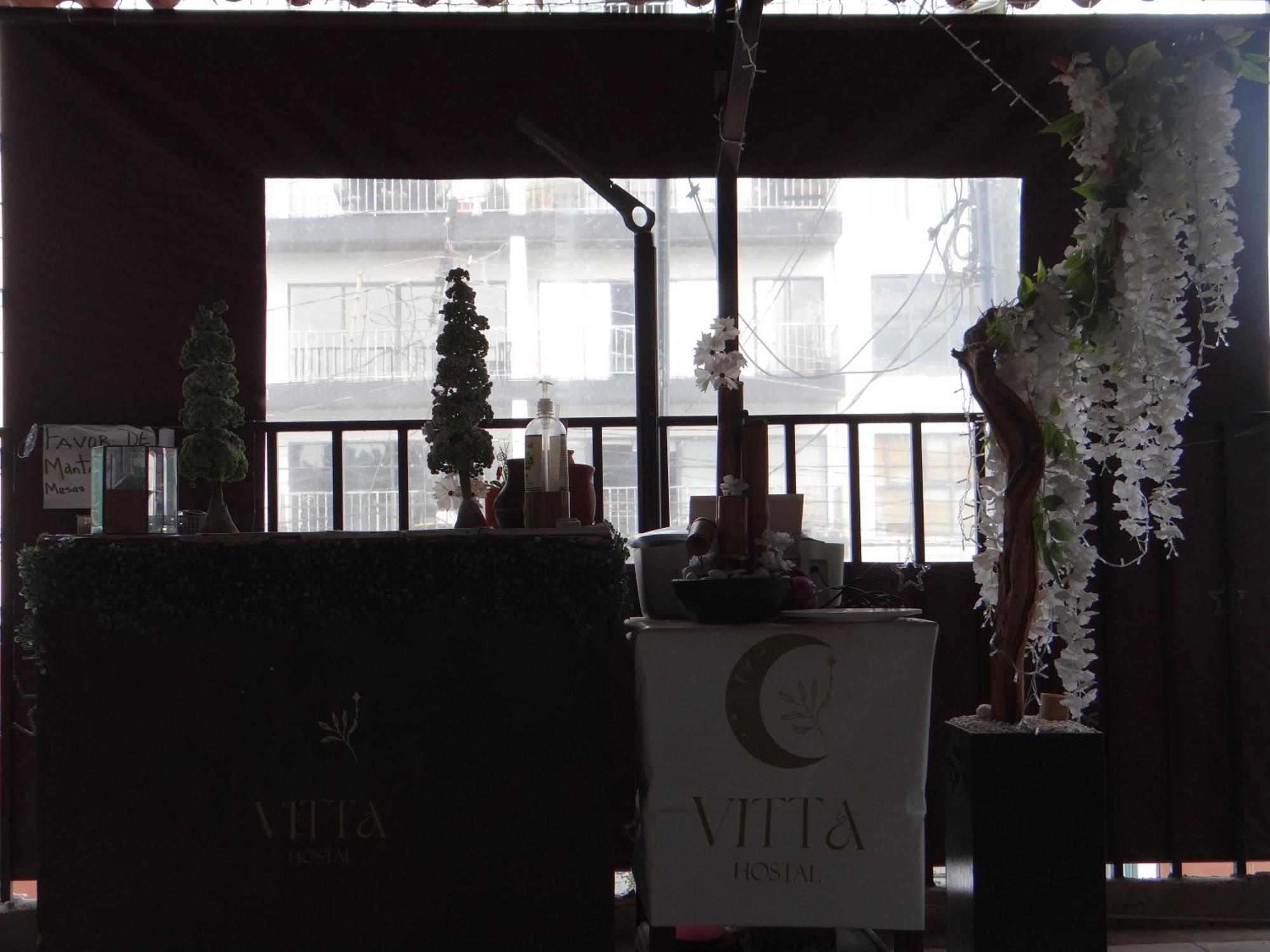 Hostal Vitta Guadalajara Buitenkant foto