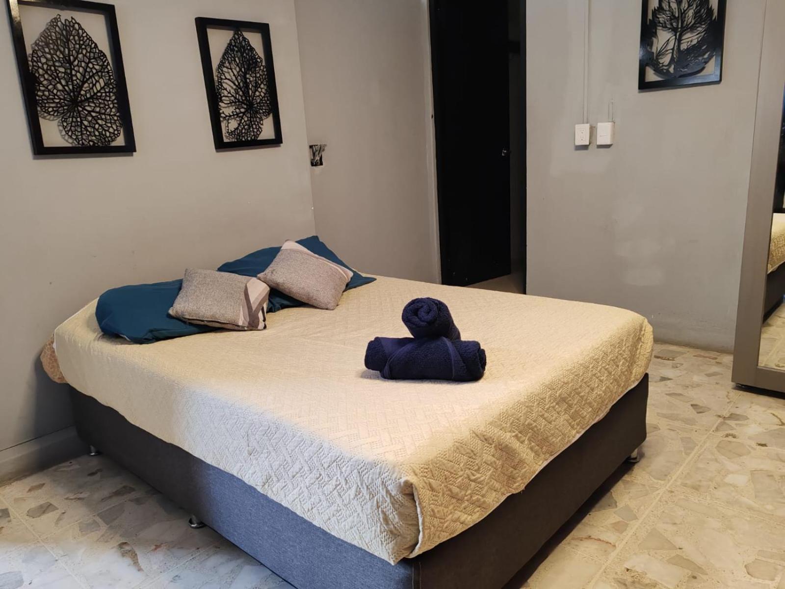 Hostal Vitta Guadalajara Buitenkant foto